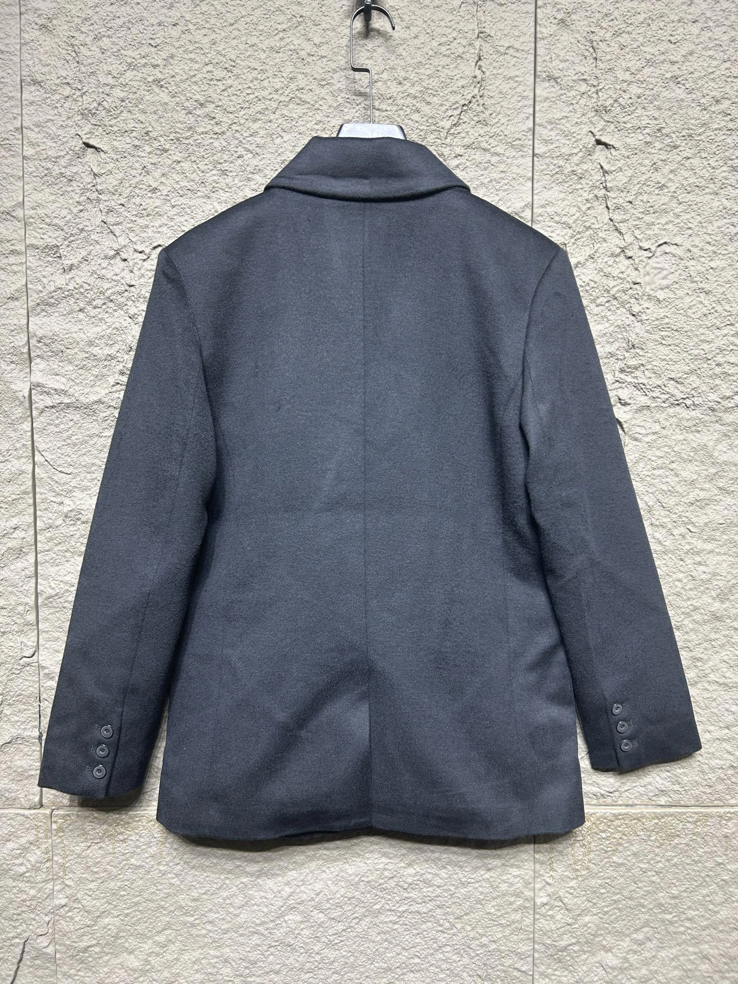 wg.luxury- Pr141 73Qu559 wool item:E-F237C1725